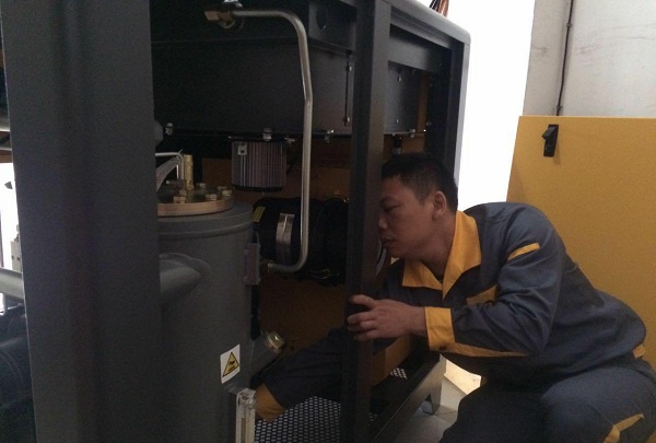 螺桿空壓機(jī)保養(yǎng)必做項(xiàng)目，做不好機(jī)頭抱死報(bào)廢不奇怪！