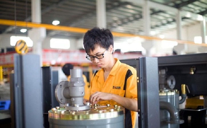 螺桿空壓機維修到底是采用哪種方式呢？